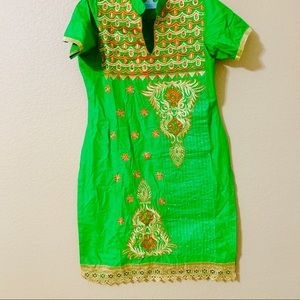 Salwar kameez suit